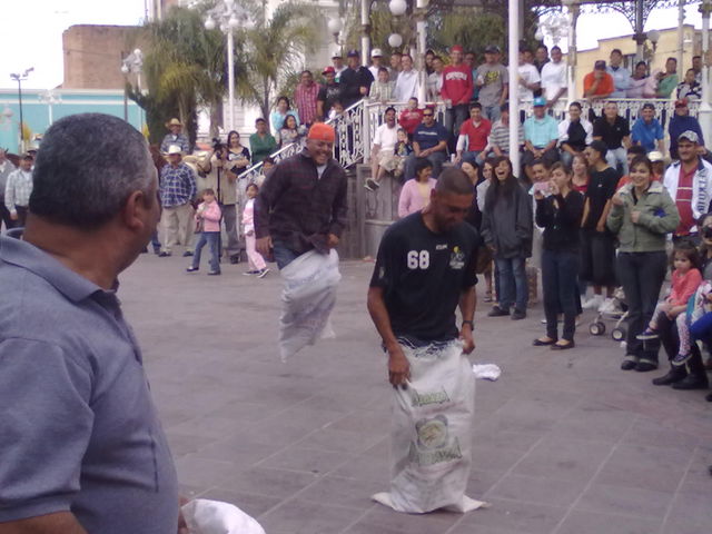 Para escribir un comentario es necesario ser usuario de HuisquilcoJalisco.net